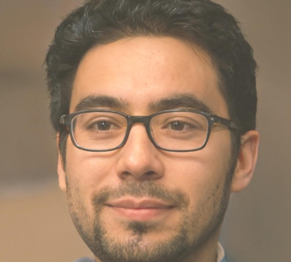 Portrait de Théodore Fontaine, expert en analyse financière