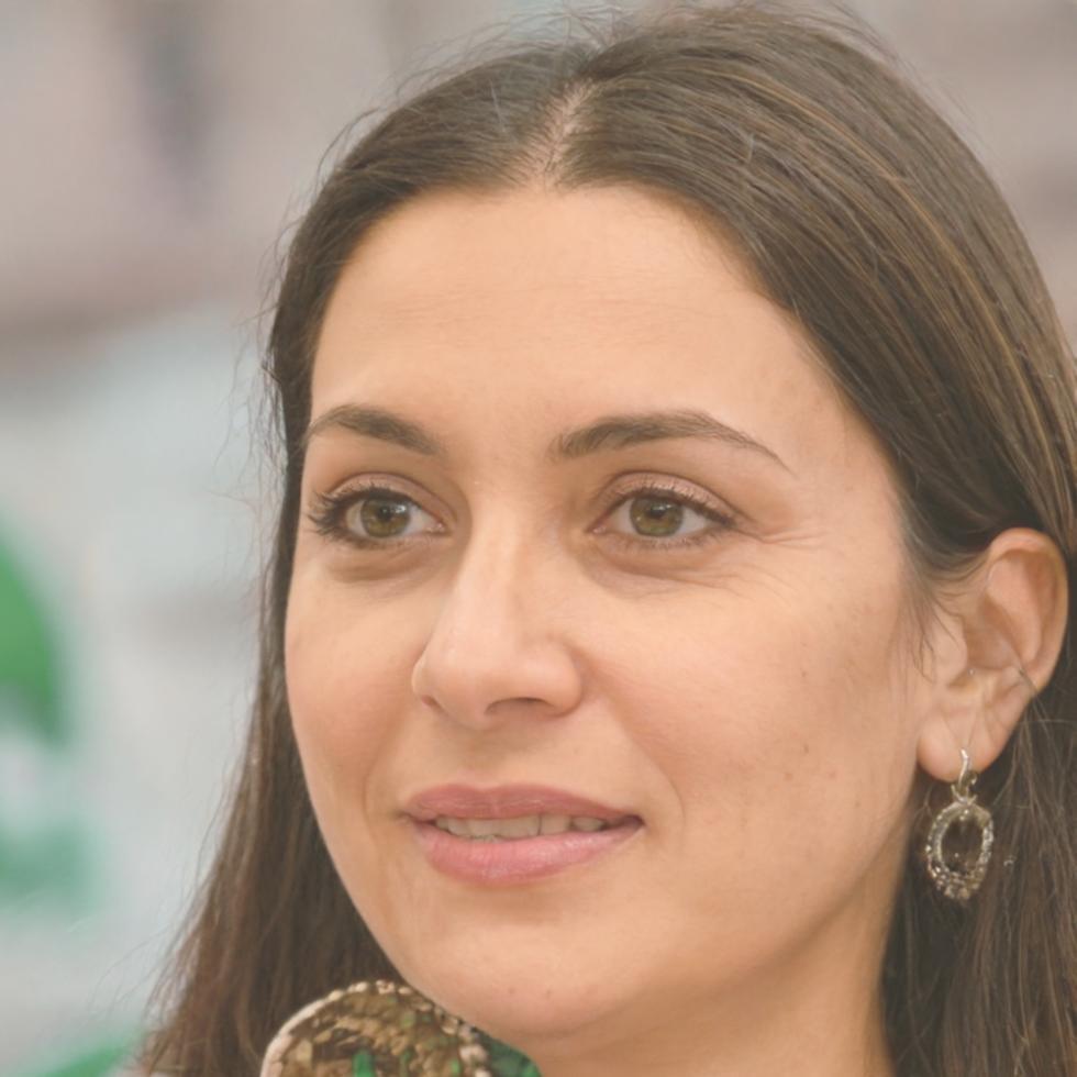 Portrait de Clémence Moreau, experte en analyse financière